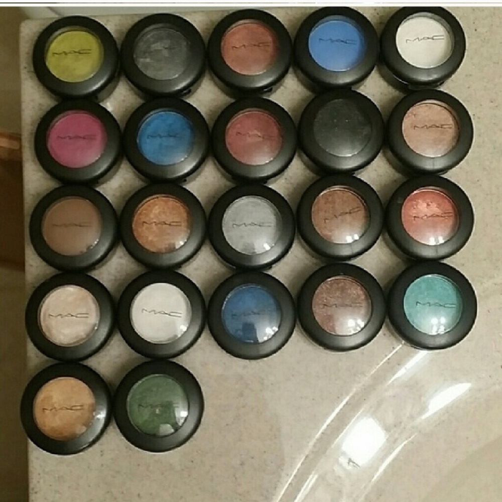 Mac eyeshadow